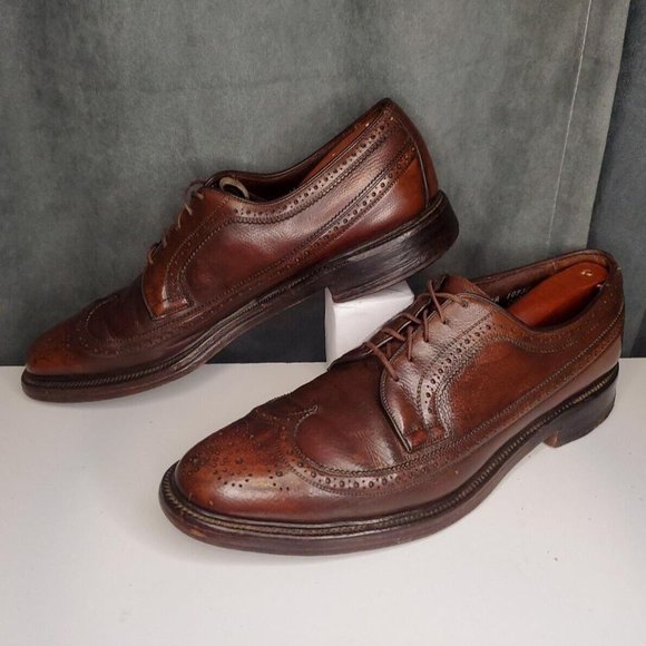 Allen Edmonds MacNeil 9157 Leather Wingtip Dress Shoe US Men's 11 AAA (Narrow) - Picture 2 of 9